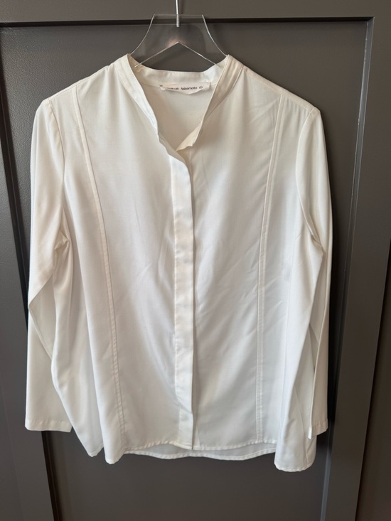 Wolcott : Takemoto Tops - Wolcott : Takemoto Blouse White Button-Front Long Sleeve Top